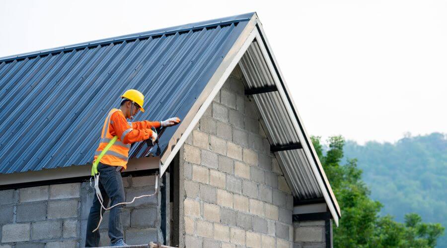 Professional gutter cleaning in Machiasport, ME